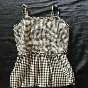 old navy cropped top!